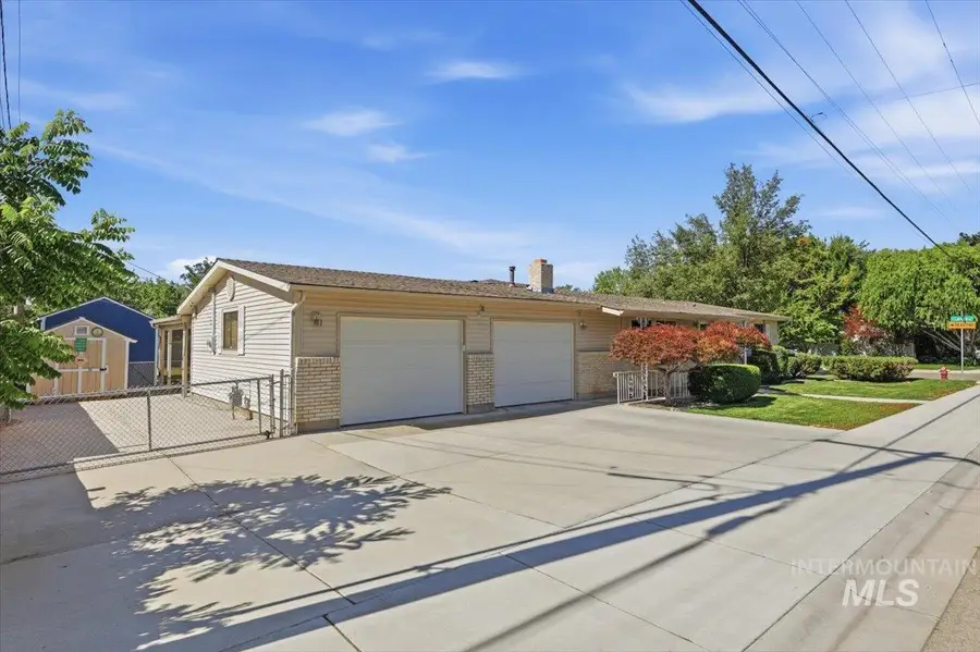 4513 W Camas St, Boise, ID 83705 - #3