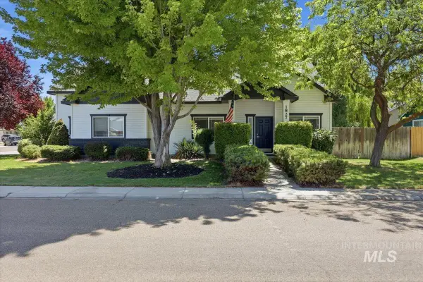 1827 W Lotus Ponds Ct., Nampa, ID 83651