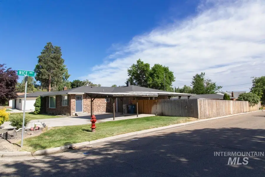 1404 Rochester, Caldwell, ID 83605 - #2