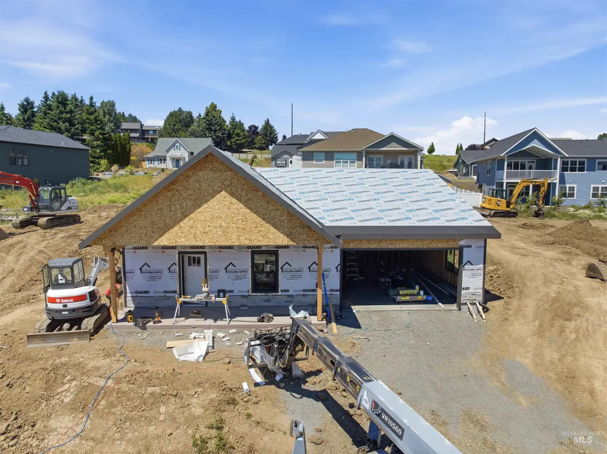 2824 Cyprus Court, Moscow, ID 83843 - #1