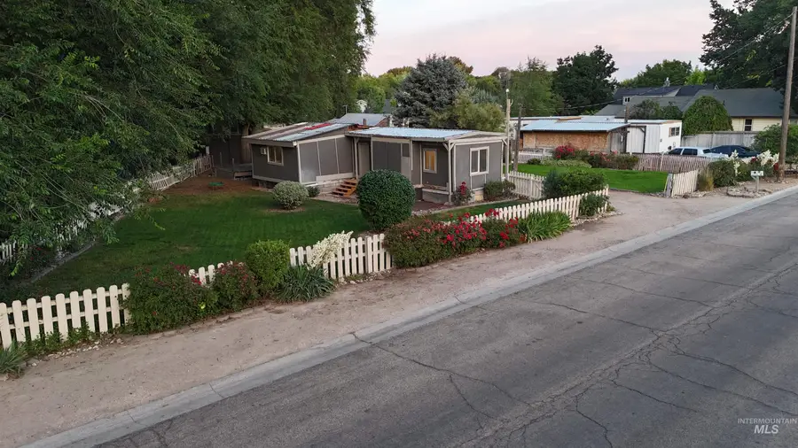 1226 S Elder St, Nampa, ID 83686 - #3