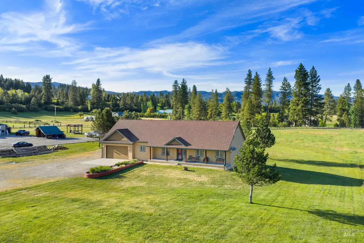 23 Veterinary Way, Garden Valley, ID 83622 - #1