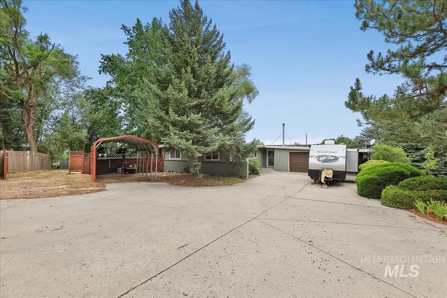 7141 W Hill Rd, Boise, ID 83714 - #2