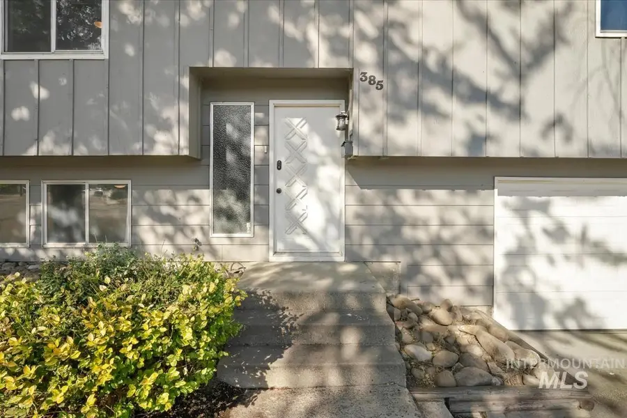385 S 5th East, Mountain Home, ID 83647 - #2