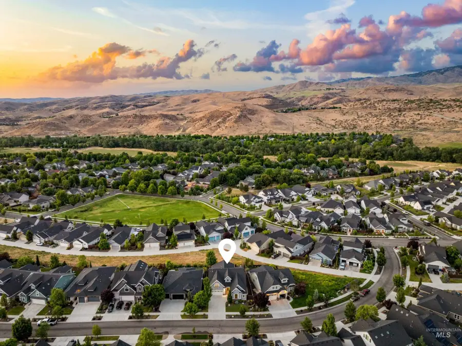 4704 W Barnview Drive, Boise, ID 83714 - #2