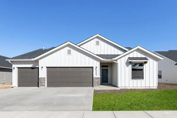 8331 E Presley Ct, Nampa, ID 83687