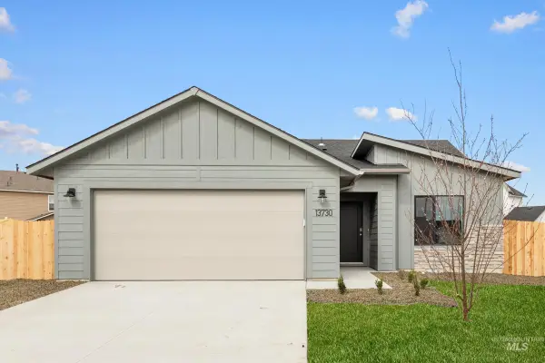 4594 S Amsterdam Ave, Nampa, ID 83686