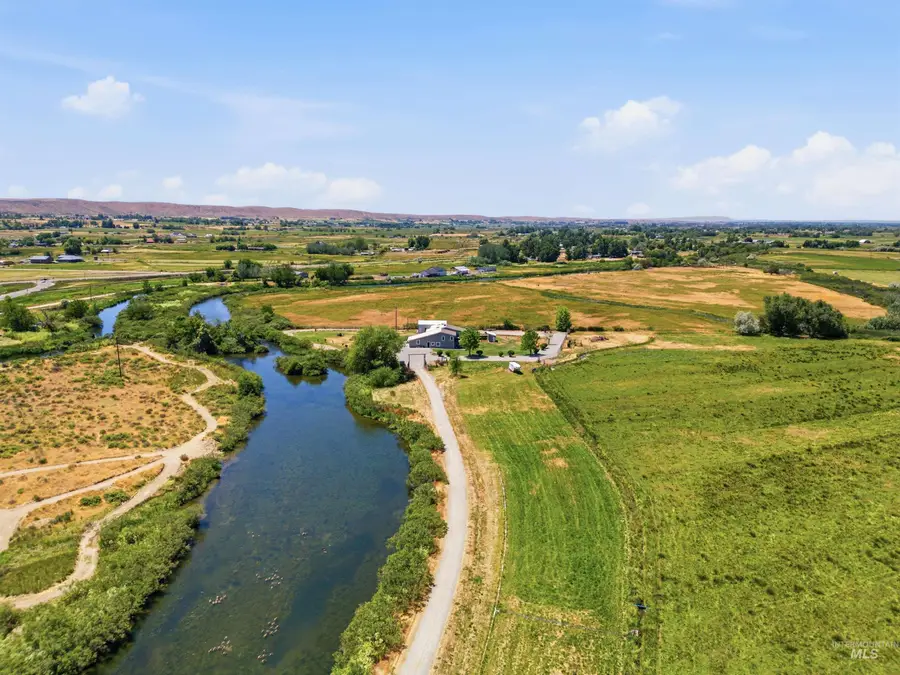 5595 Cascade Rd, Emmett, ID 83617 - #3