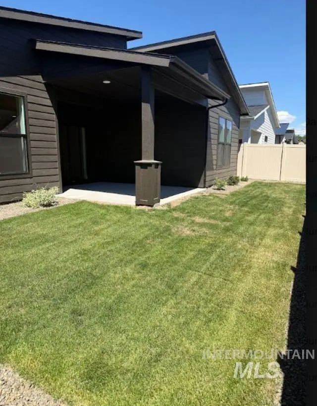 683 W Wrangler, Meridian, ID 83646 - #3
