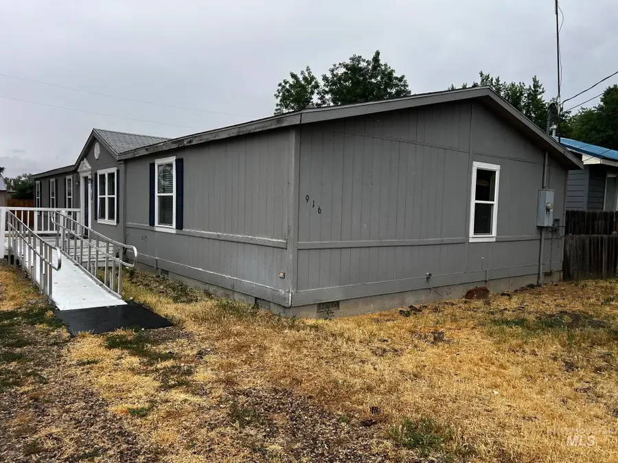 916 W Galloway, Weiser, ID 83672 - #2