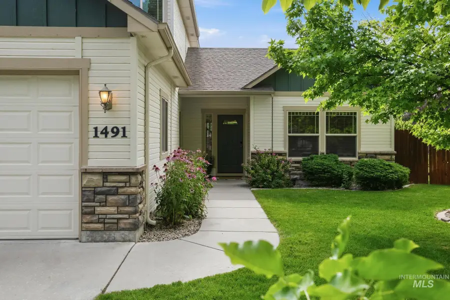 1491 S Millstream Ct, Nampa, ID 83686 - #3