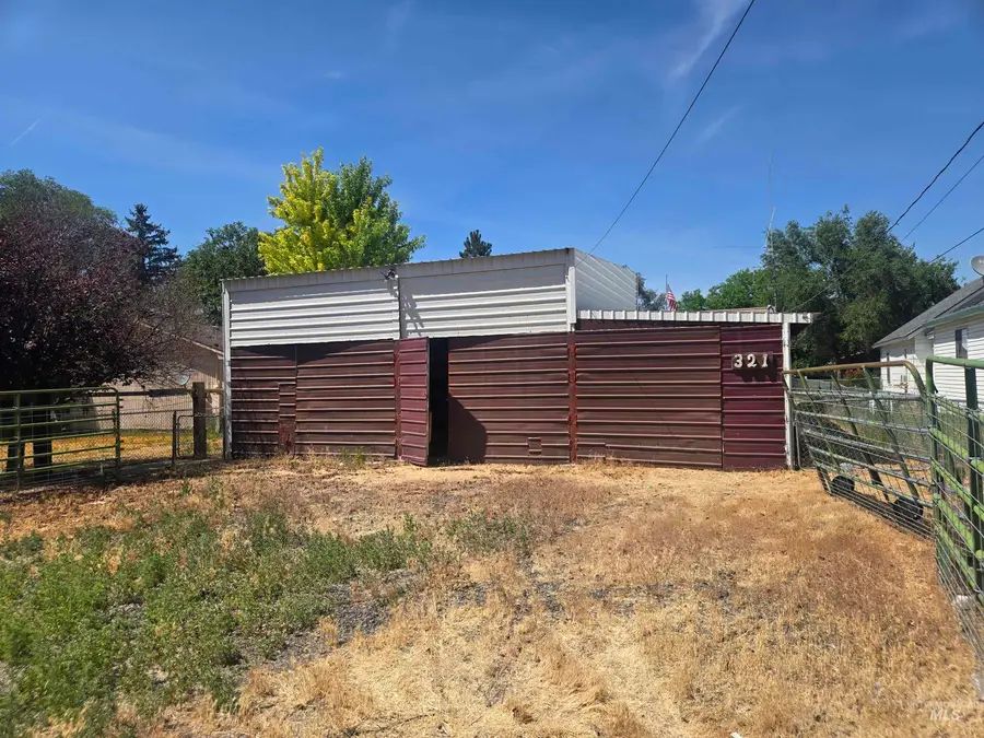 321 W Avenue E, Jerome, ID 83338 - #2