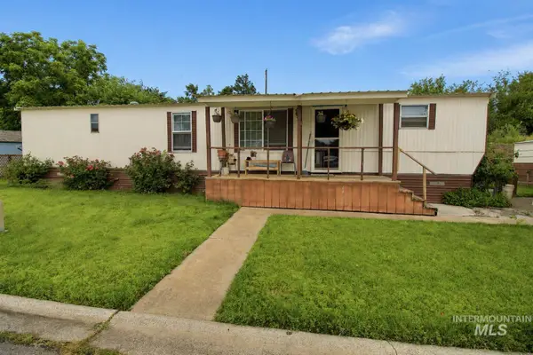 1500 W 7th St #61 #61, Weiser, ID 83672