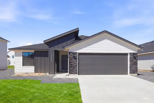 12805 Decatur St, Nampa, ID 83651