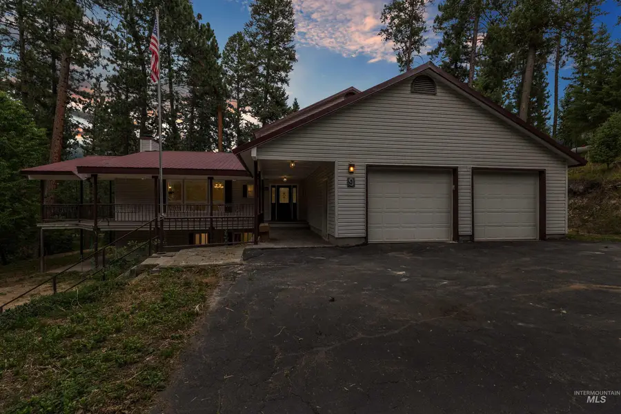9 Twilight Dr, Garden Valley, ID 83622 - #2