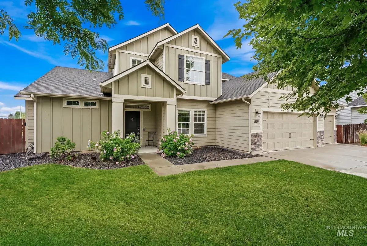 5120 N Diamond Creek Ave, Meridian, ID 83646 - #1
