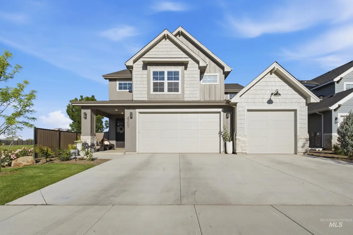 4705 N Pale Creek Ave, Meridian, ID 83646 - #1