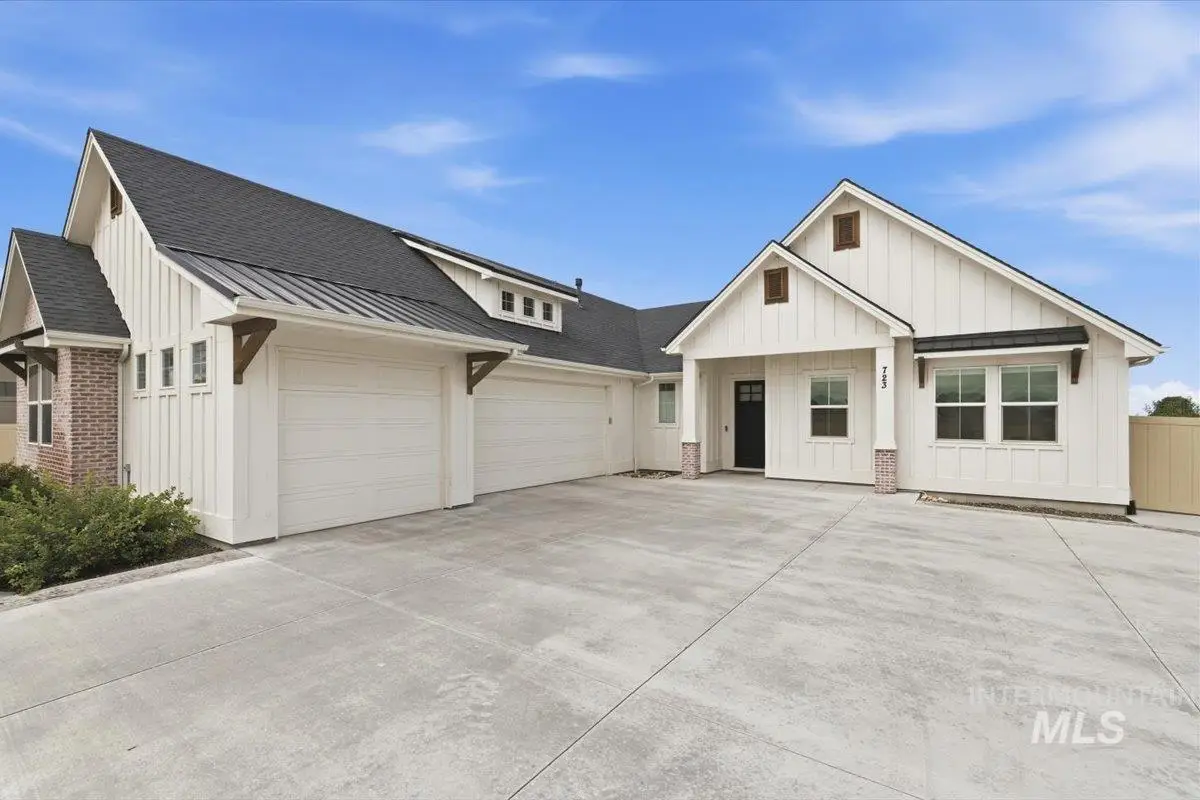 723 S Bristol Ln, Nampa, ID 83687 - #1