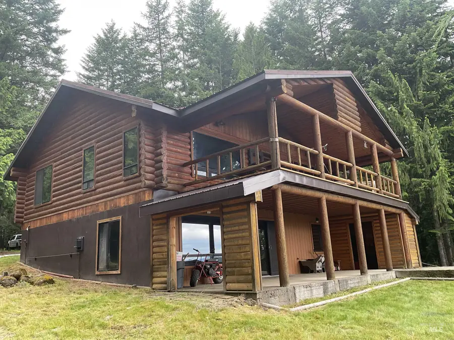 6125 Freeman Creek Rd, Lenore, ID 83541 - #2