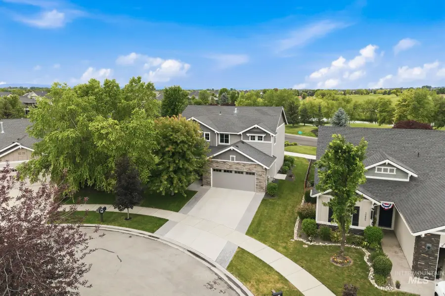 1231 N Seven Golds Ave, Eagle, ID 83616 - #3