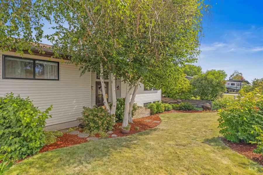 905 Stewart Ave, Lewiston, ID 83501 - #2