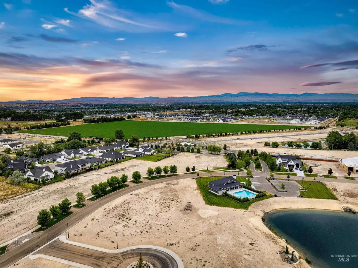 21562 Lake Fork Pt, Star, ID 83669 - #1