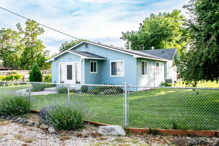 2185 Hollywood Blvd, Emmett, ID 83617 - #2