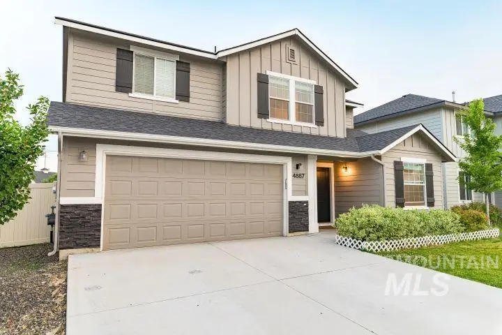 4887 W Quaker Ridge St, Meridian, ID 83642 - #2