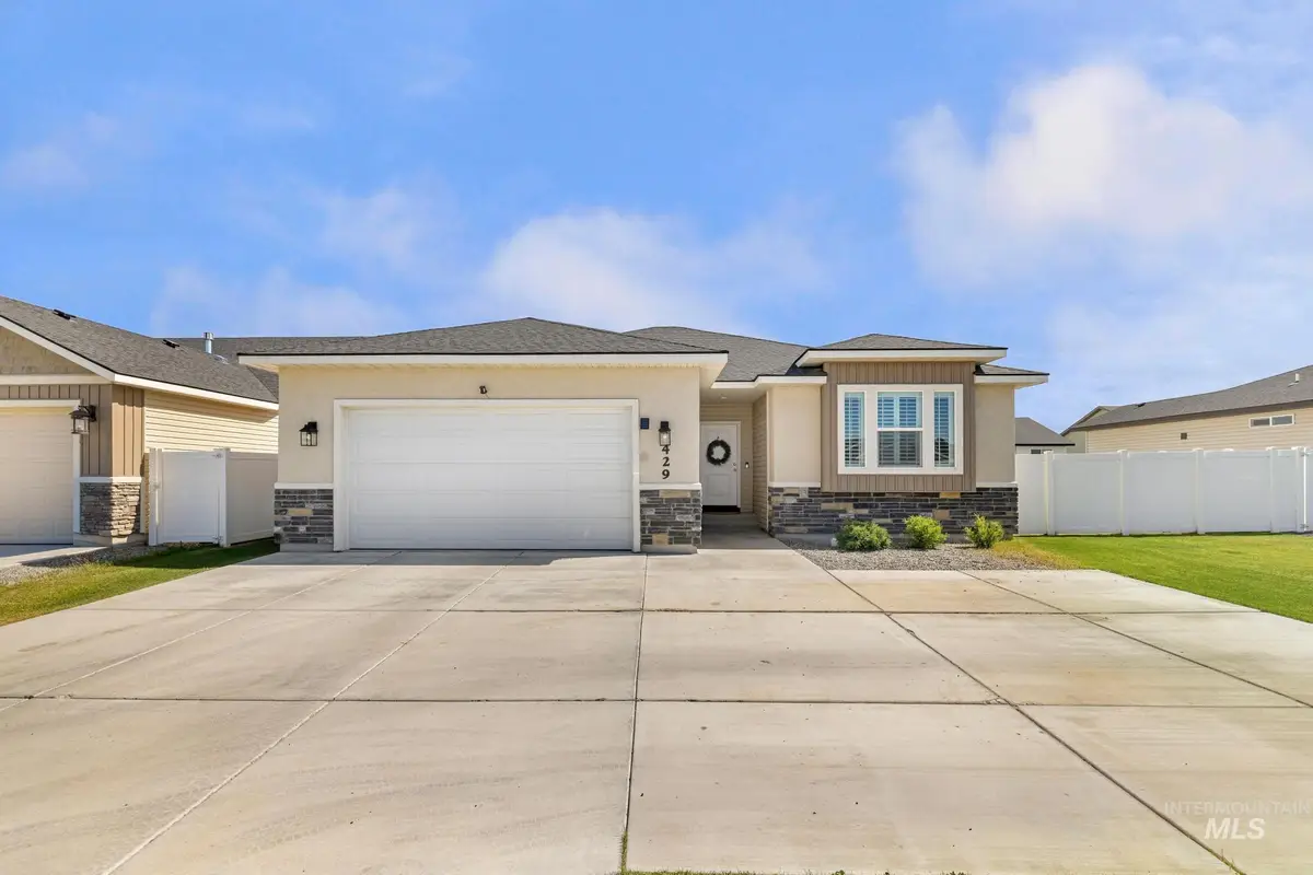 429 Southwood Ave W, Twin Falls, ID 83301 - #1