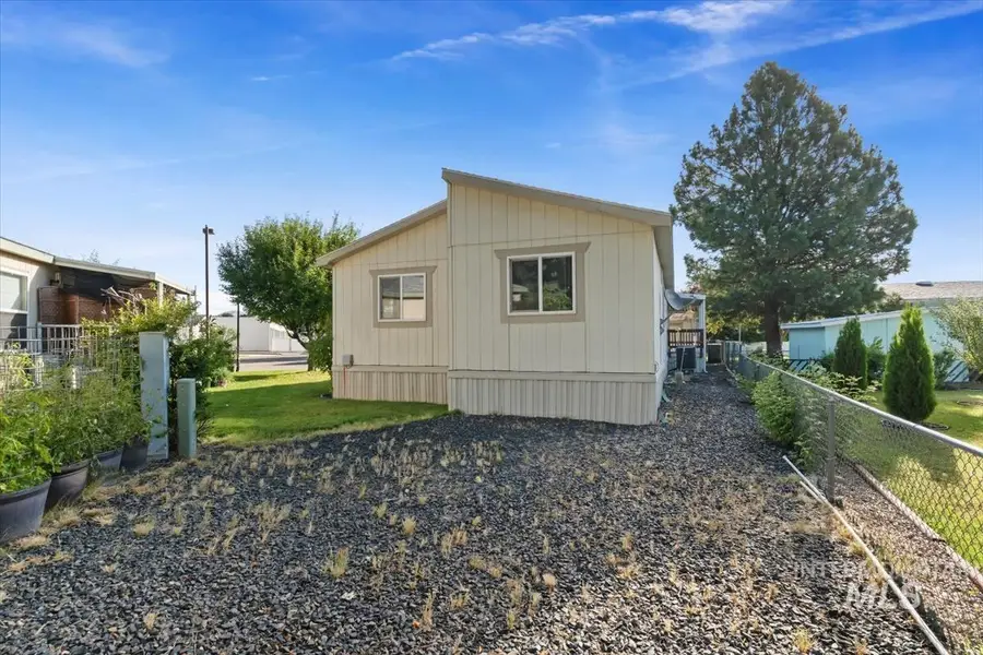 8236 W Vicksburg Lane, Boise, ID 83714 - #3