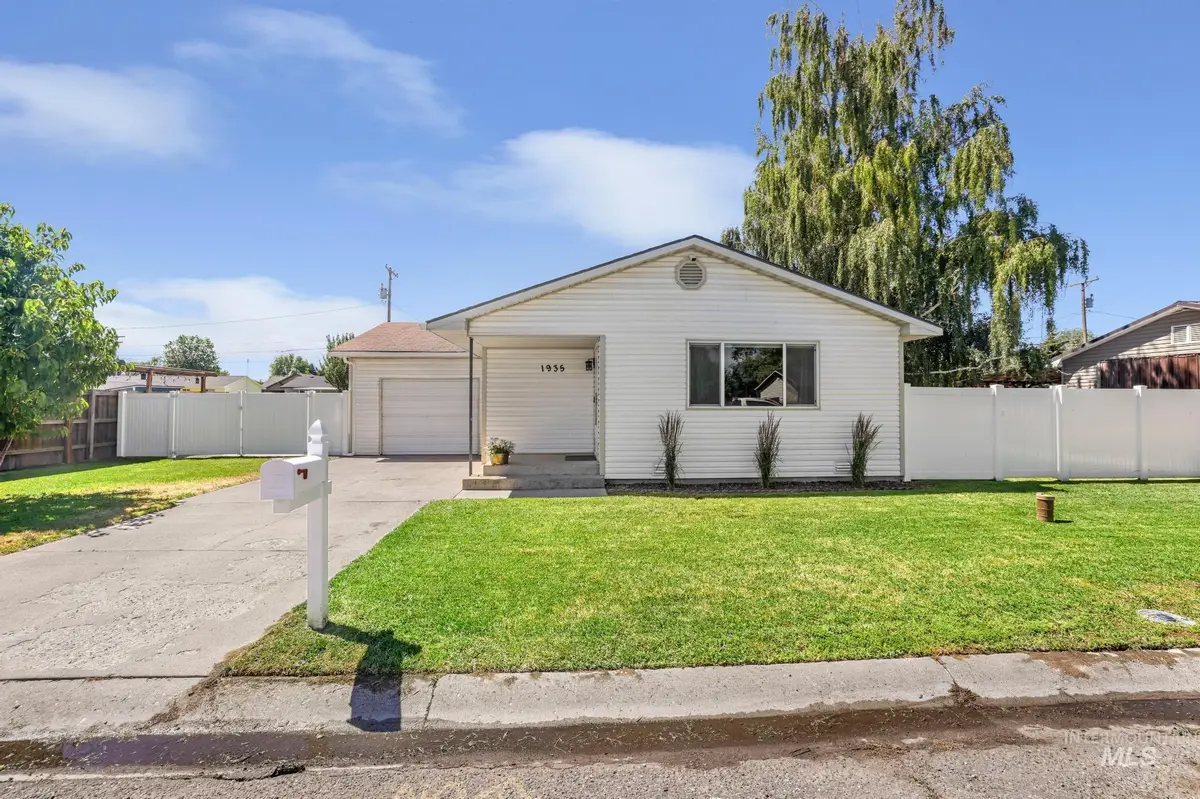 1935 17th St, Heyburn, ID 83336 - #1