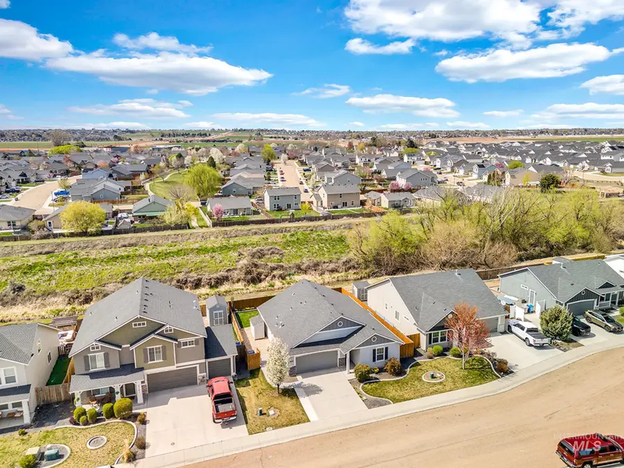 16173 Meander Creek Way, Nampa, ID 83651 - #2