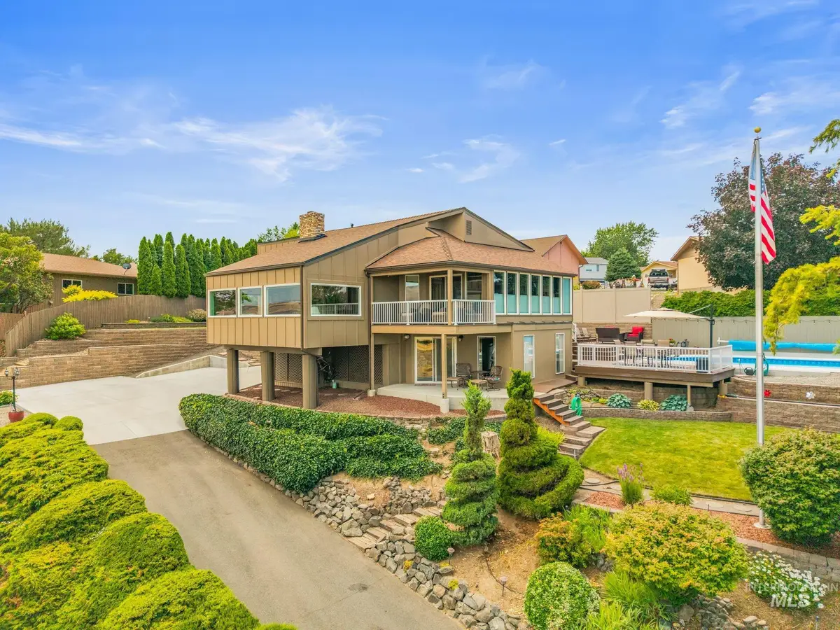 2618 Grandview Drive, Clarkston, WA 99403 - #1