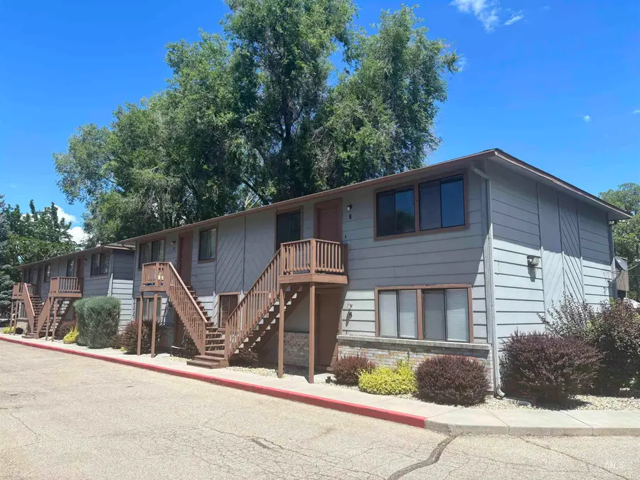 3695-3703 W Morris Hill Road, Boise, ID 83706 - #2