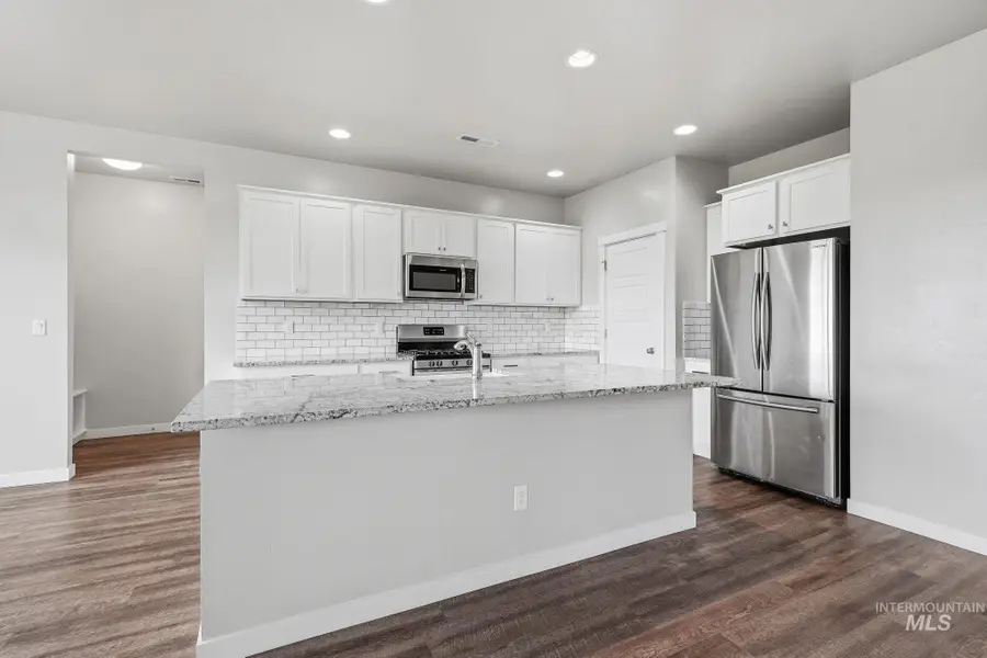 949 N Synergy Ln, Eagle, ID 83616 - #3