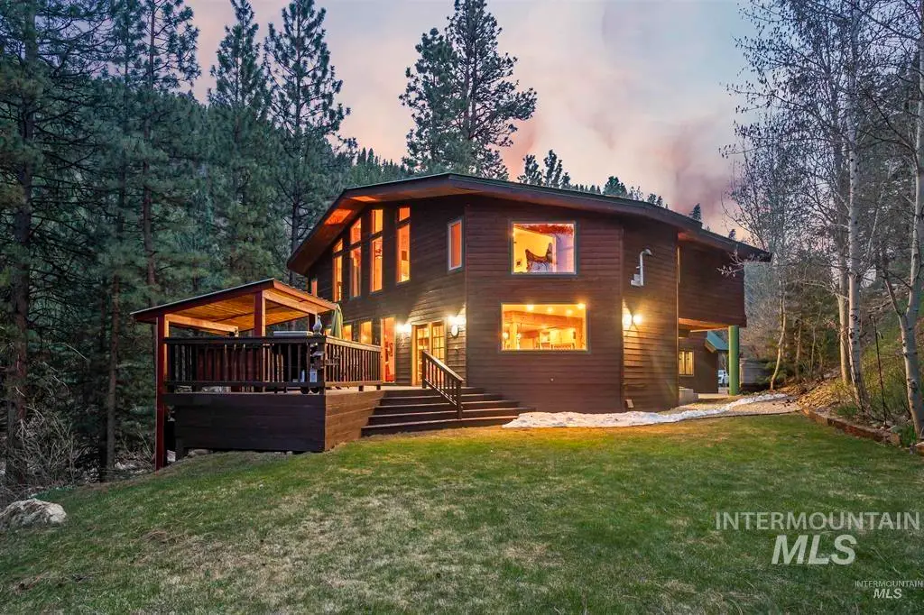 224 E Hoalst, Pine, ID 83647 - #1