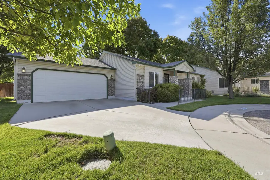 2288 N Linda Vista Pl, Boise, ID 83704 - #2