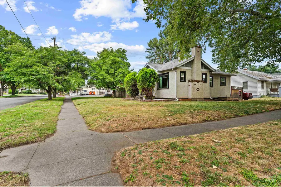 1002 11th Ave, Lewiston, ID 83501 - #2