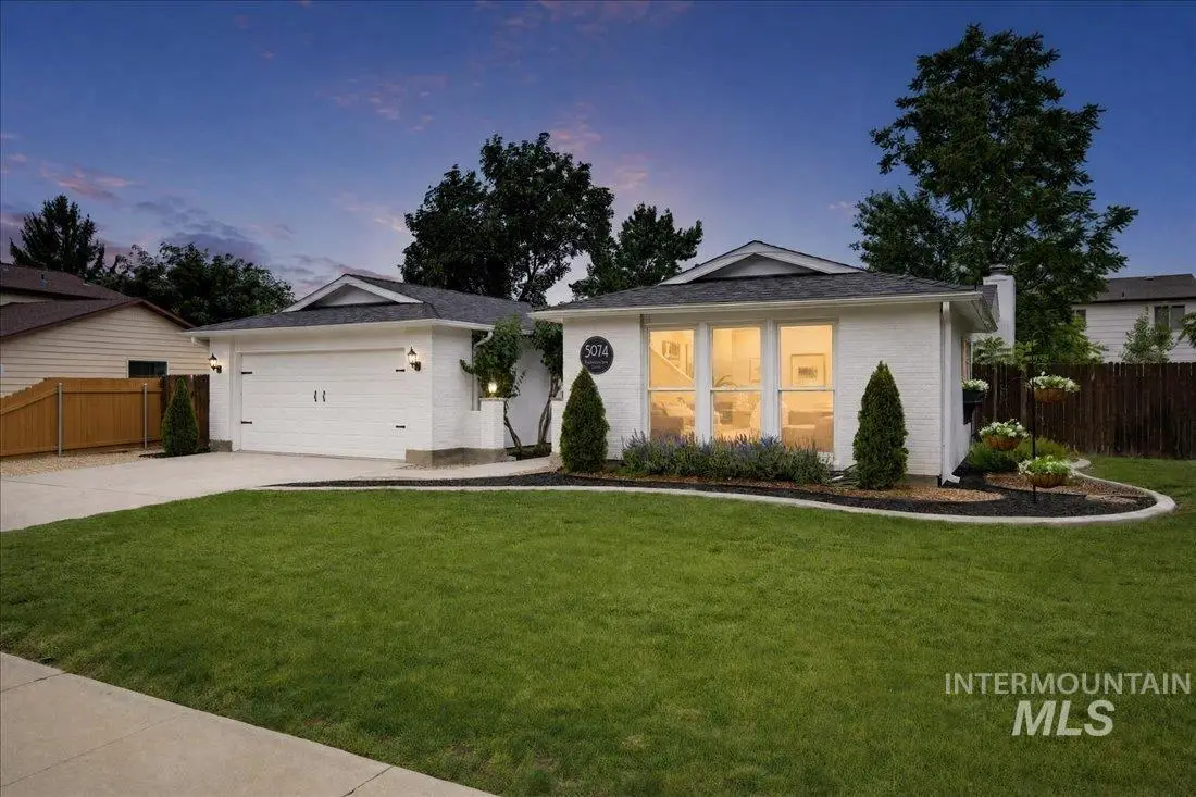 5074 W Harbourview Drive, Boise, ID 83703 - #1