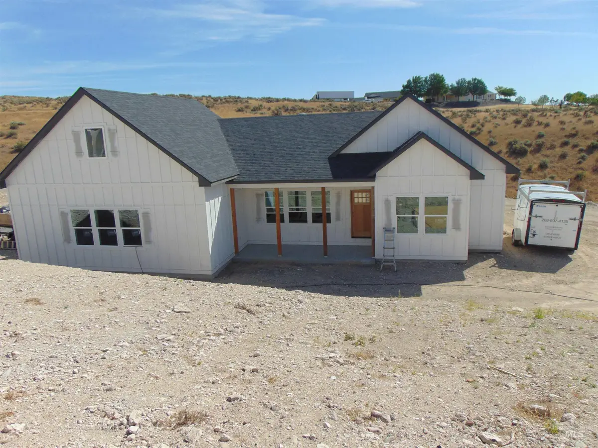 1164 Smith Dr., Vale, OR 97918 - #1