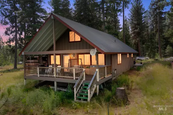 26 Doaka Ct, Idaho City, ID 83631