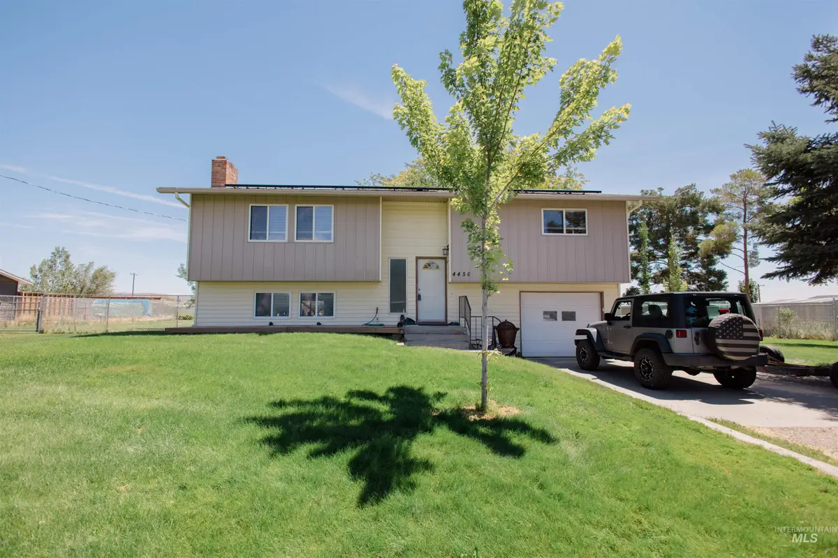 4450 NE Alexander Way, Mountain Home, ID 83647 - #1