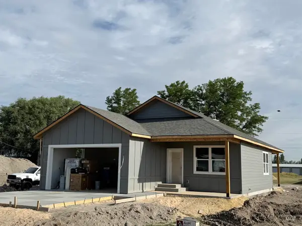 170 17th St, Heyburn, ID 83336