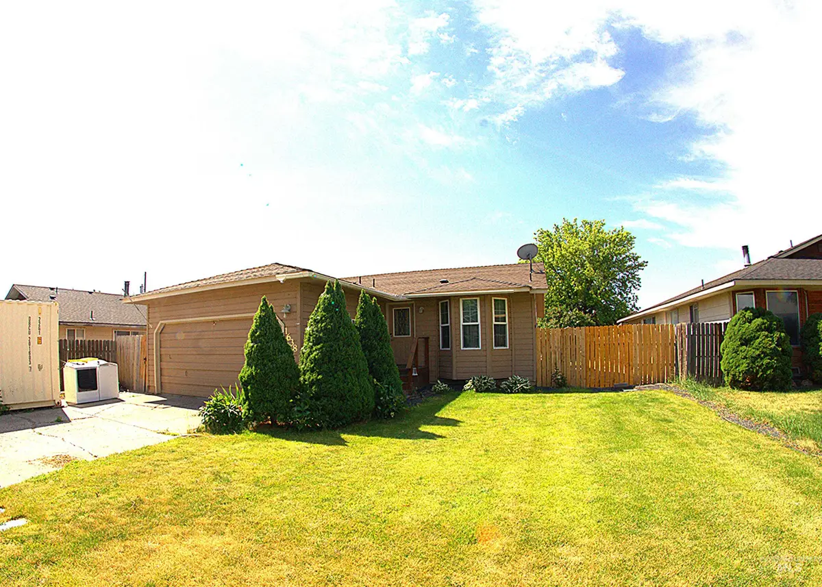 1638 SW 1st Pl, Ontario, OR 97914 - #1