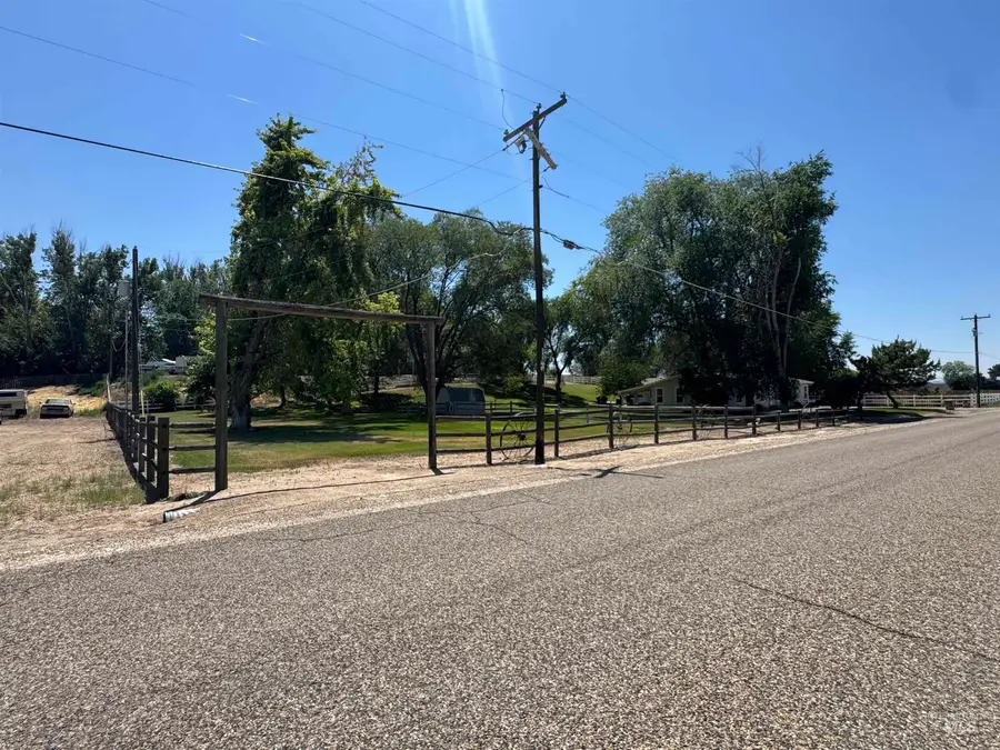 2615 7th Avenue North, Payette, ID 83661 - #3