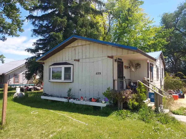 235 Brooks Ave. South, Hazelton, ID 83335