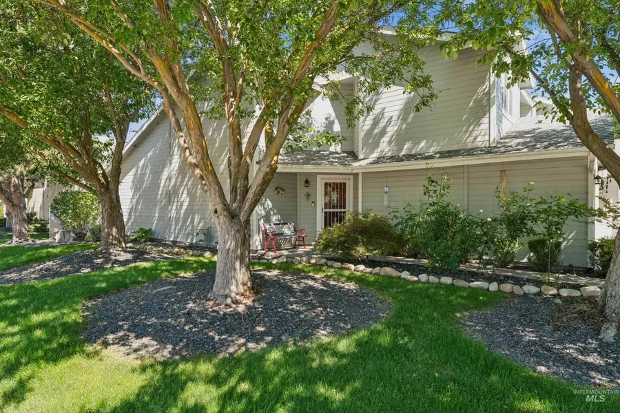 3079 N Ash Park Lane, Boise, ID 83704 - #2