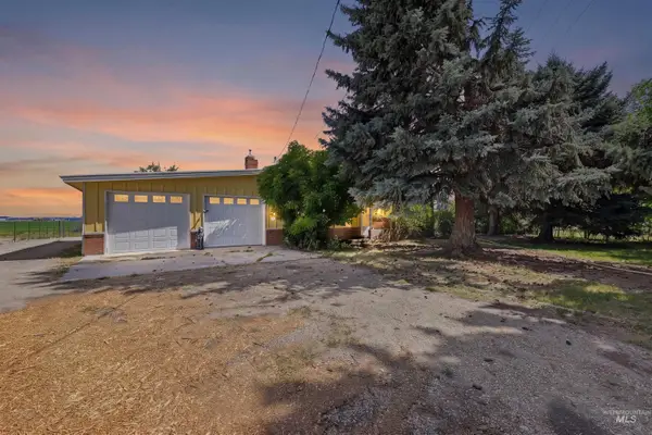 16622 Logan St, Caldwell, ID 83607