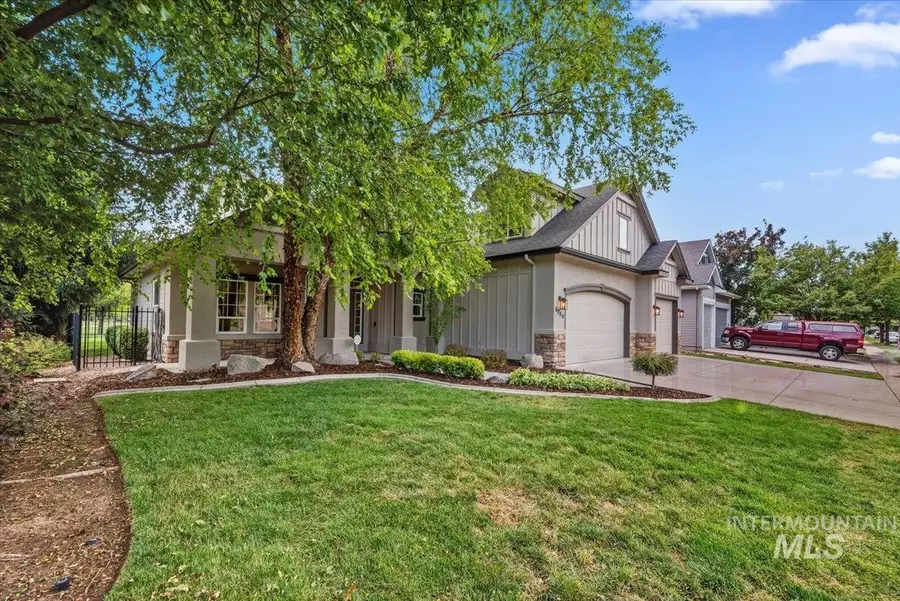 5780 N Bergman Ave, Meridian, ID 83646 - #2