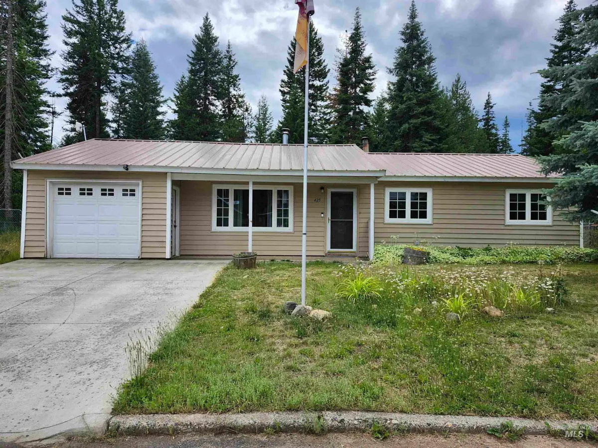 425 Cedar Dr, Pierce, ID 83546 - #1